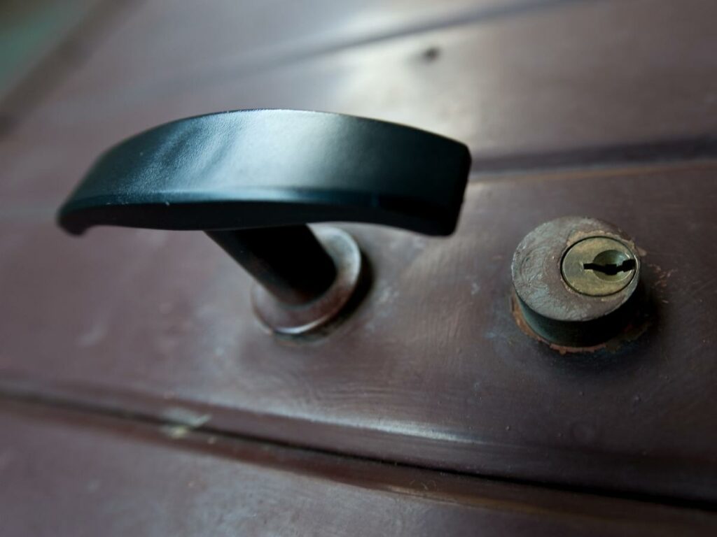 T-handle locks
