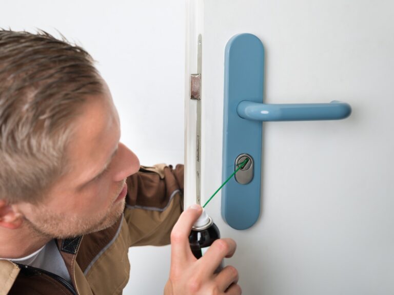 How to Lubricate Locks: A Step-by-Step Guide to Smooth Lock Operation